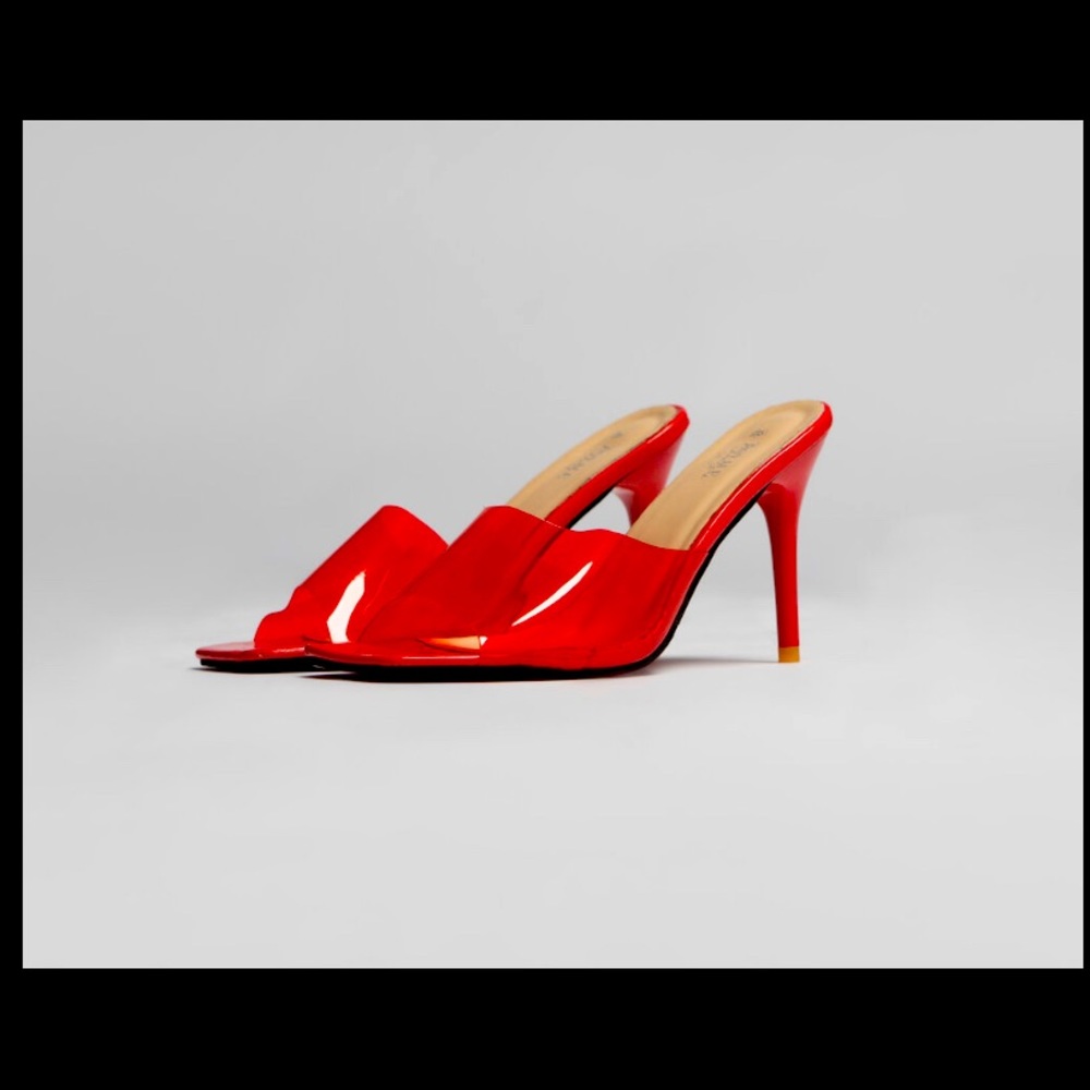 Red mules